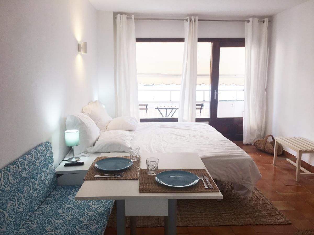 Apartamentos Albertos Santa Eularia des Riu Bagian luar foto